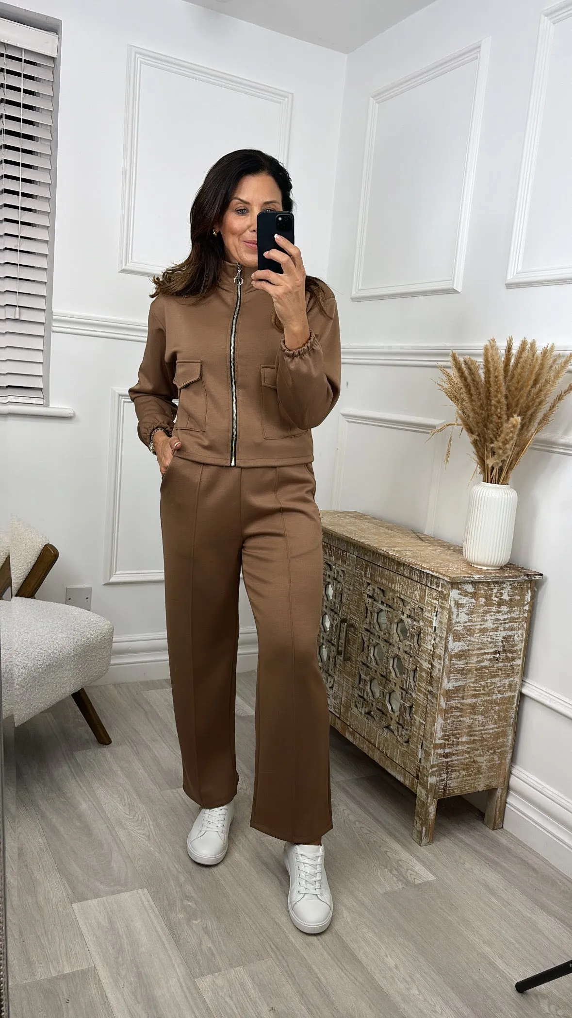 Cassidy Brown Front Seam Trousers 30 leg length