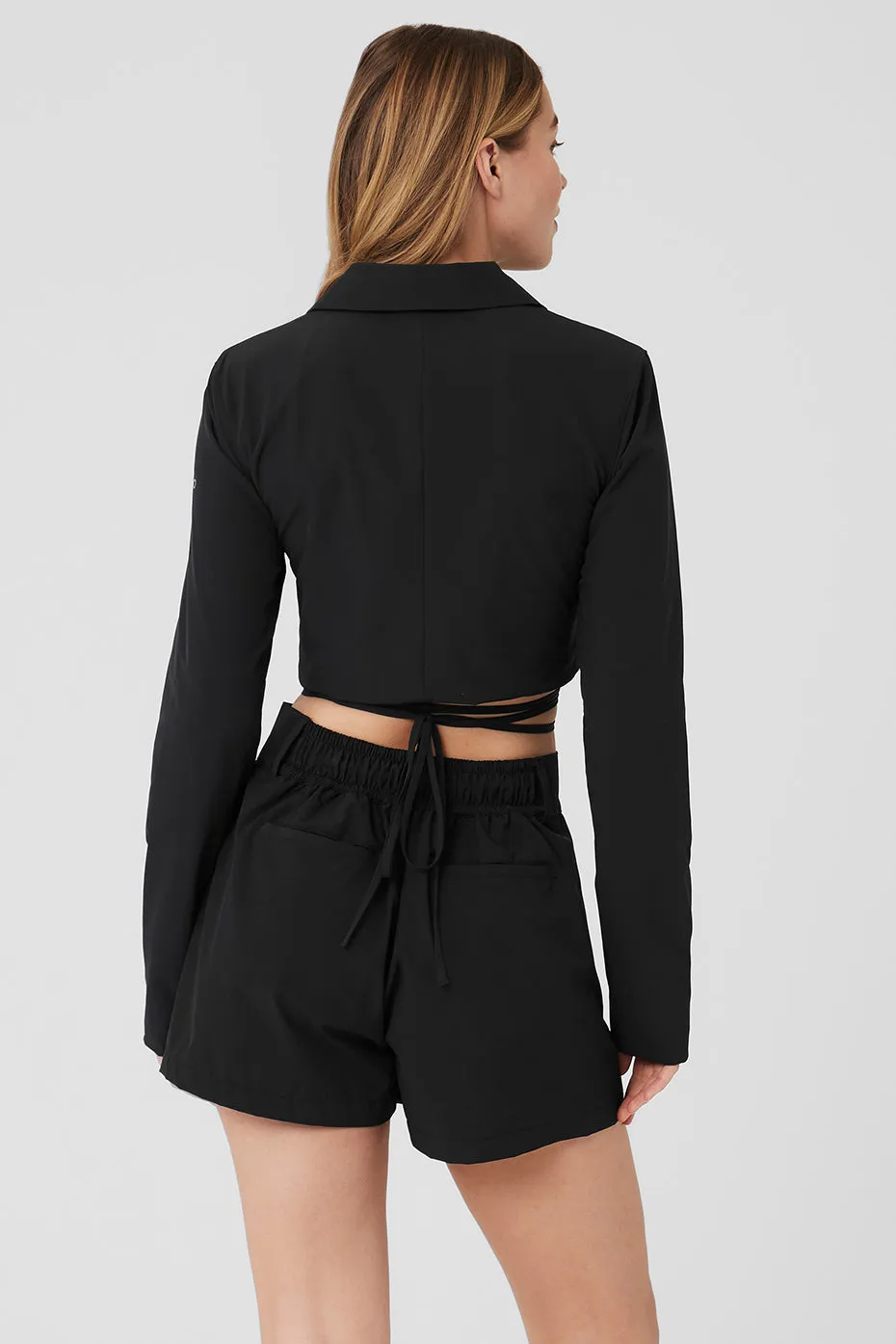 Cropped Status Blazer - Black