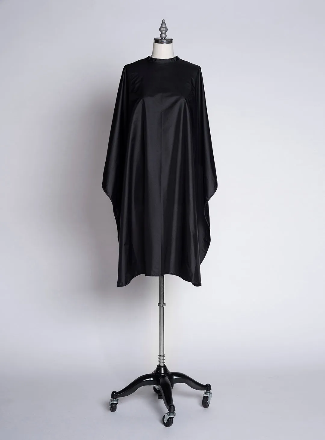 Essential Client All Purpose Salon Cape - Black