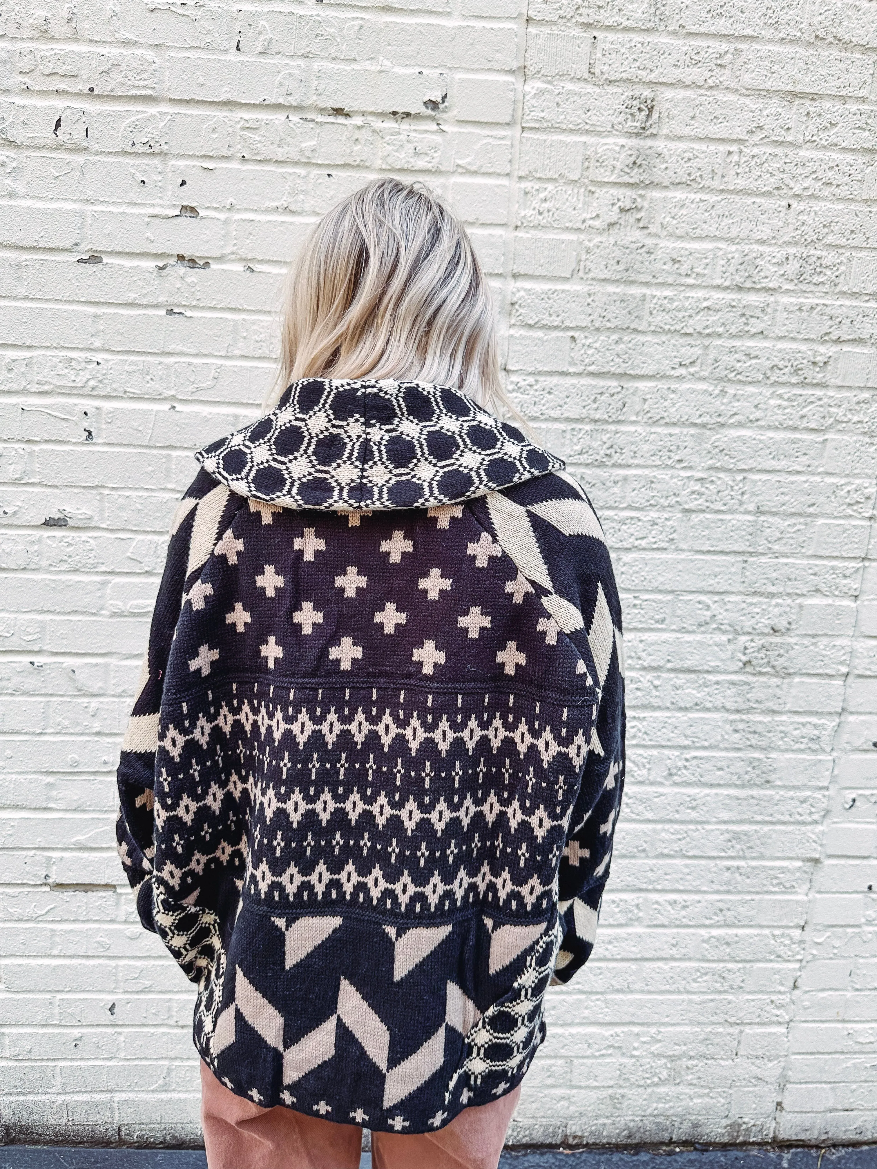 Geo Printed Knit Pullover