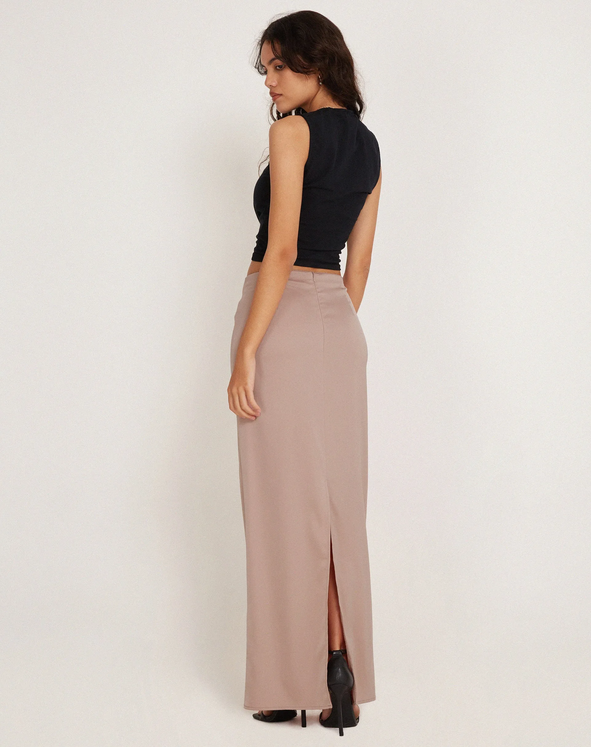 Layla Maxi Skirt in Satin Dusky Pink