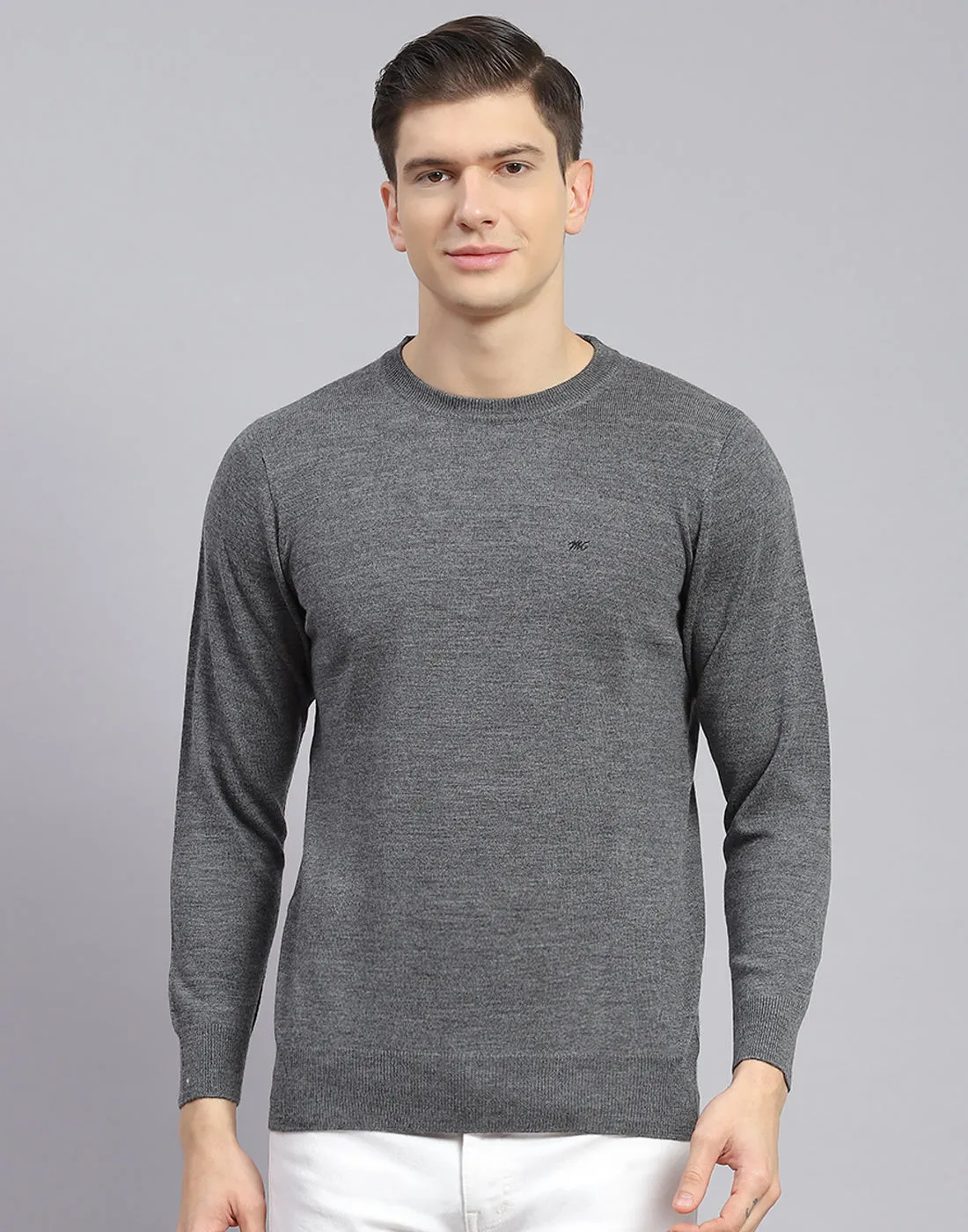 Men Grey Solid Round Neck Full Sleeve Sweater