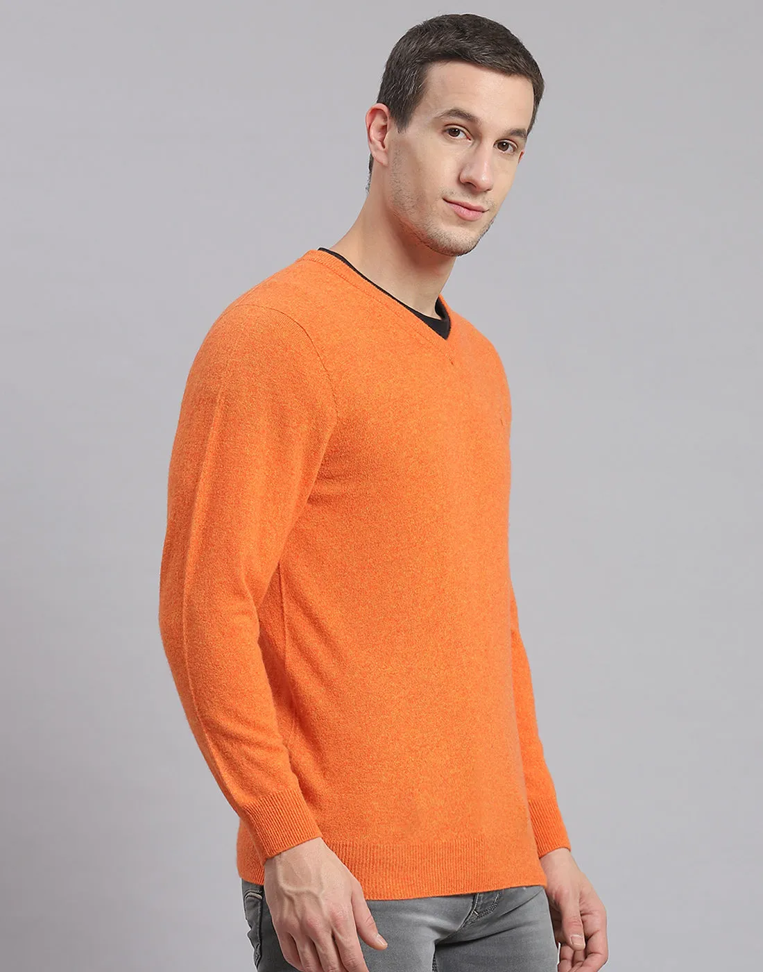 Men Orange Solid V Neck Full Sleeve Sweater