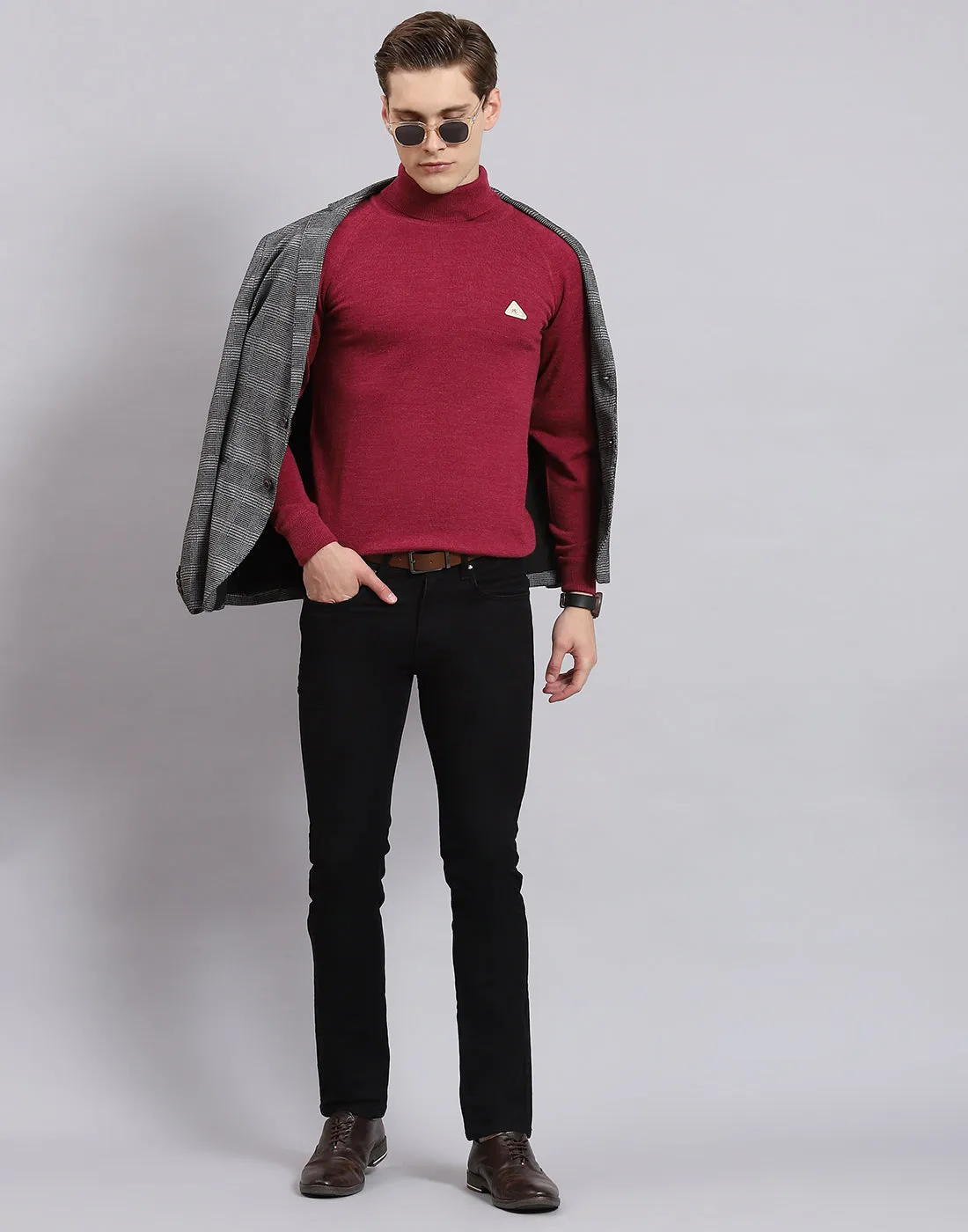 Men Purple Solid H Neck Full Sleeve Sweater