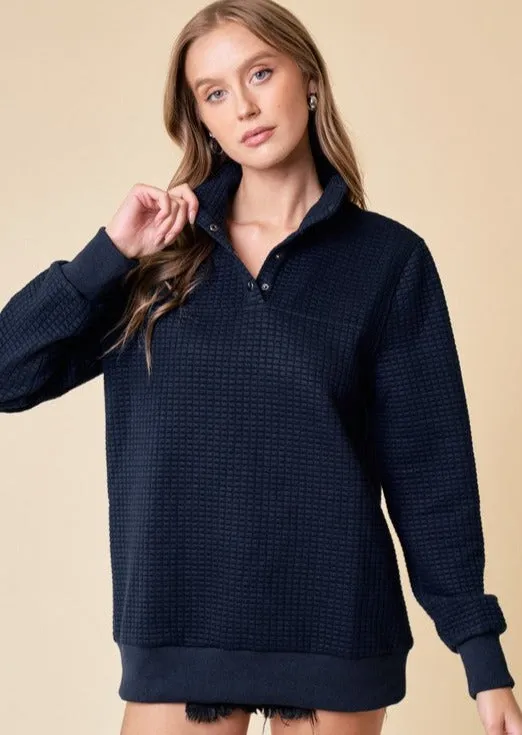 Navy Weekend Outing Quilted Pullover