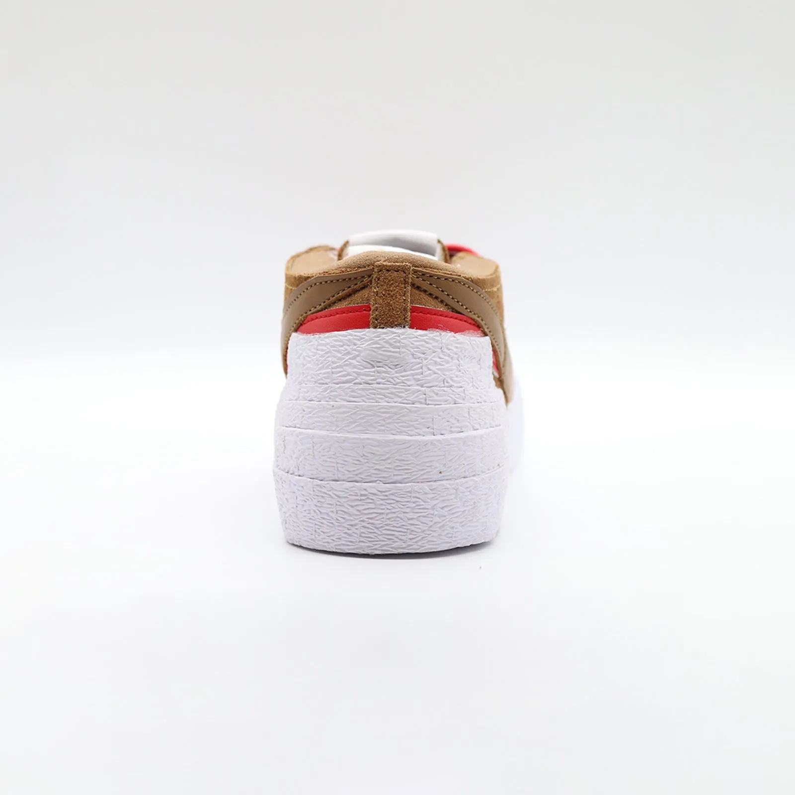 Nike Blazer Low, Sacai British Tan