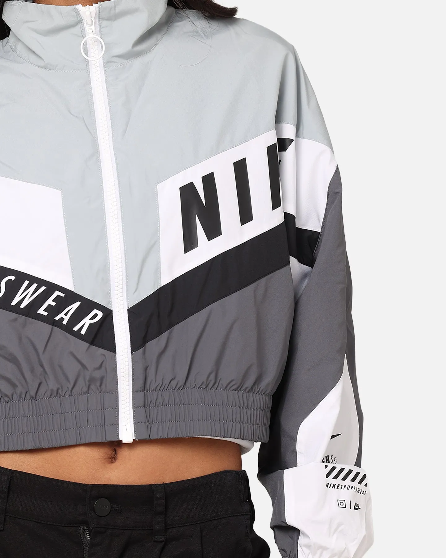 Nike Women's Sportswear Woven Street Jacket Iron Grey/Light Pumice/White