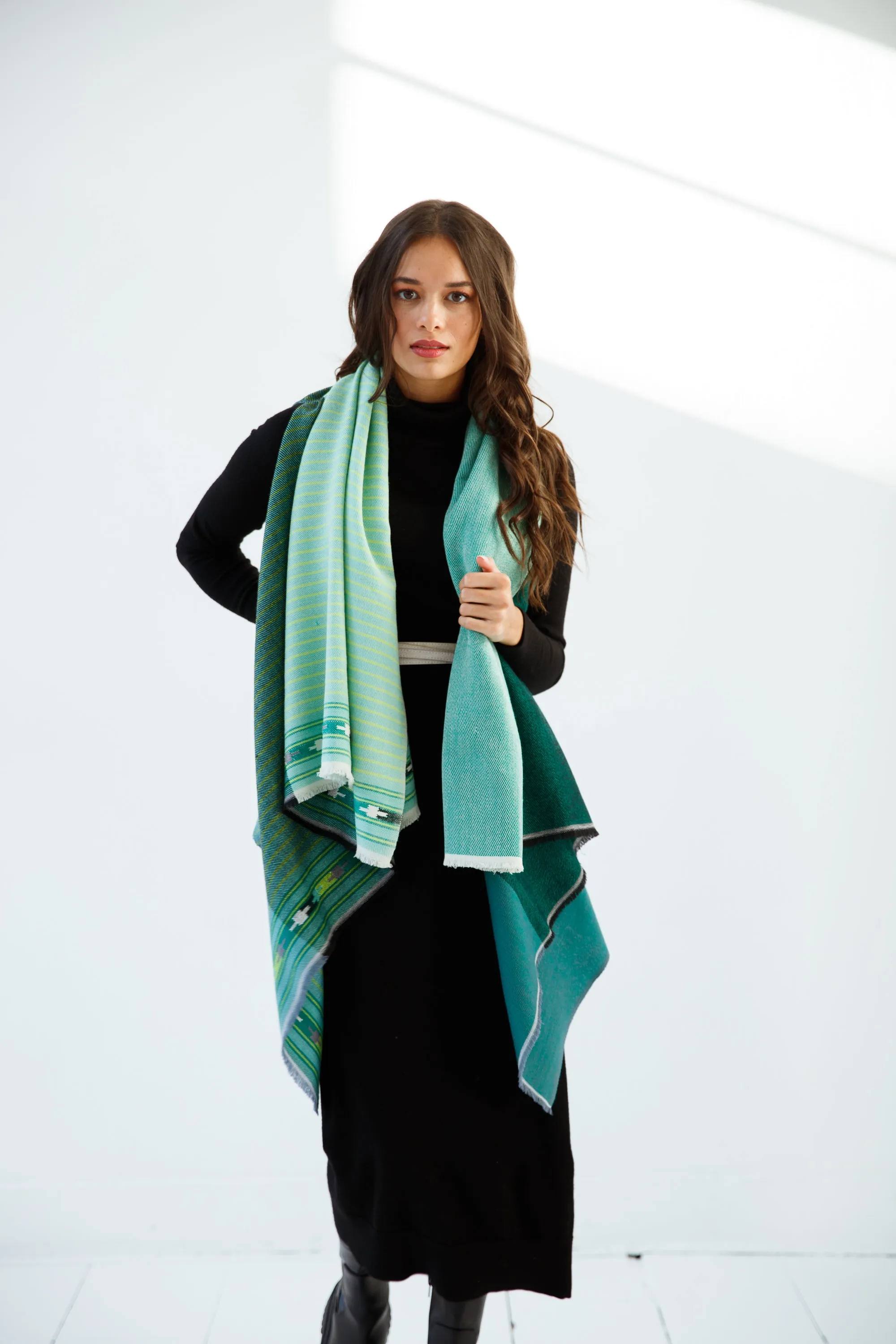 PETITE Light Wool Cape Fusion Green