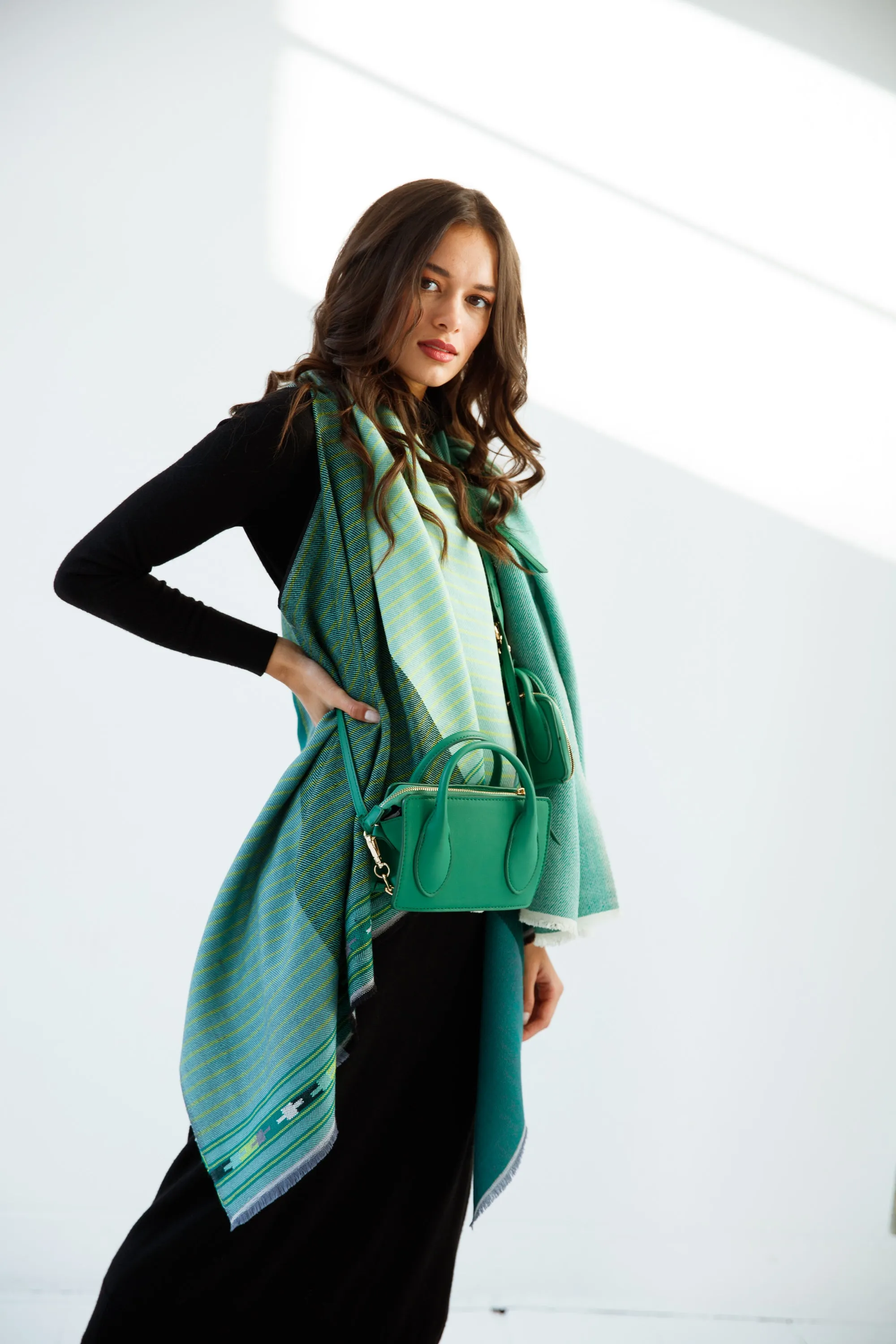 PETITE Light Wool Cape Fusion Green