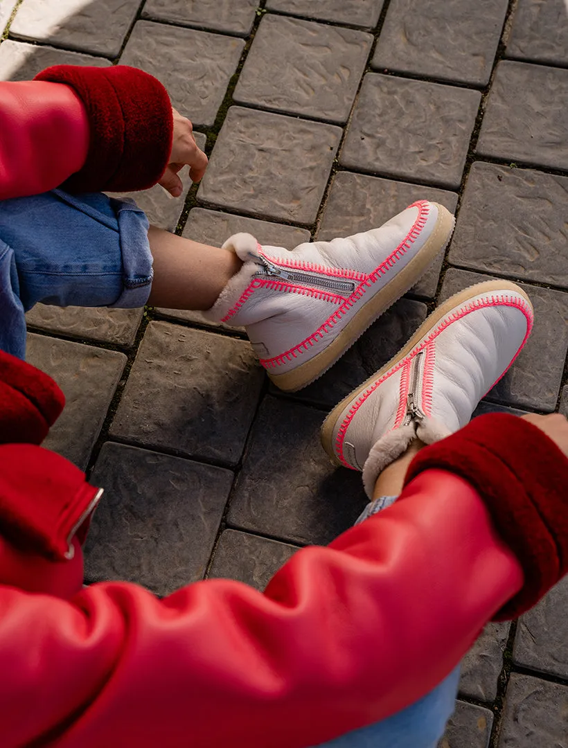 Setsu Crochet Ankle Boot Milk Leather Neon Pink