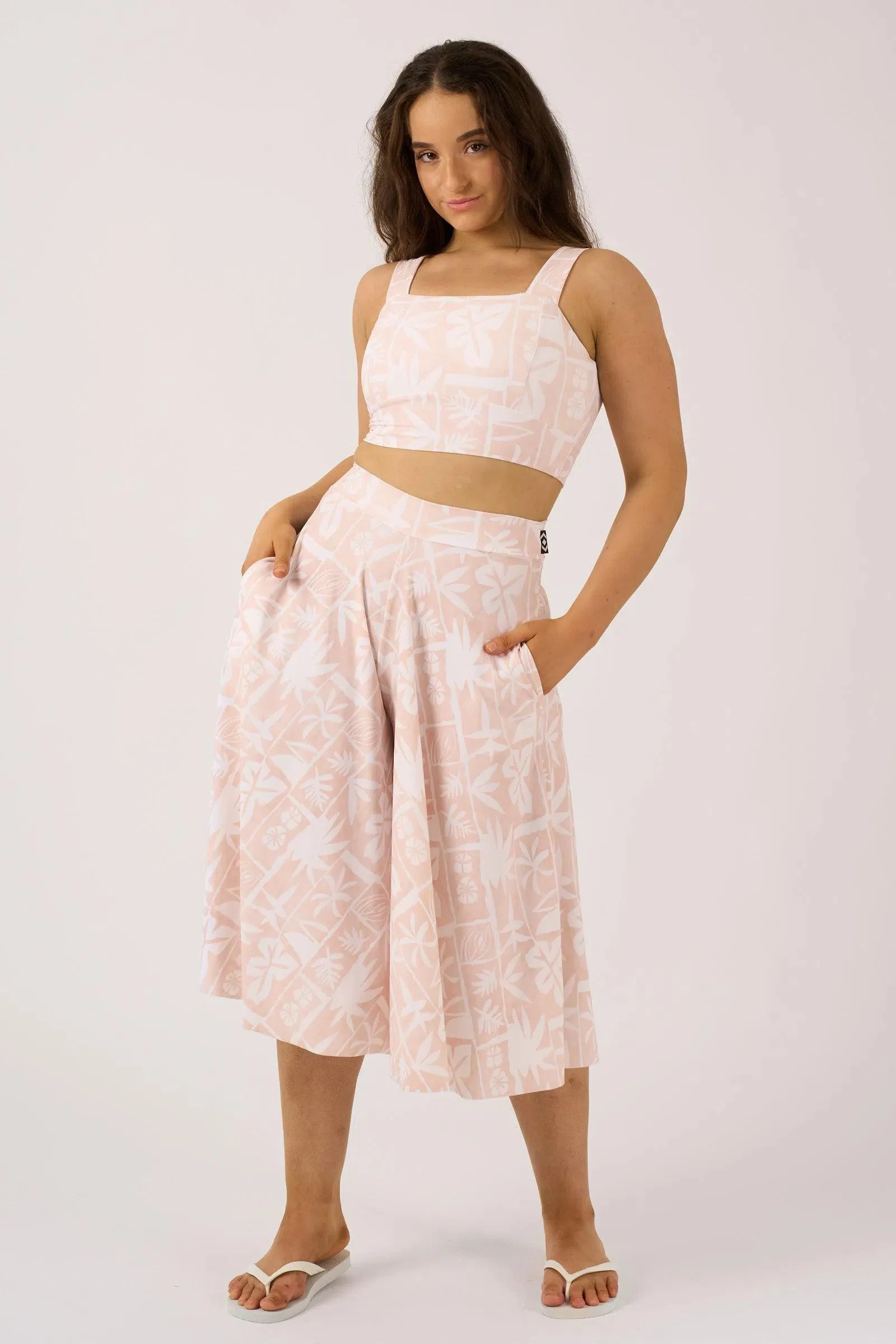 Silky Square Neck Comfort Crop Top - Nude Tiki