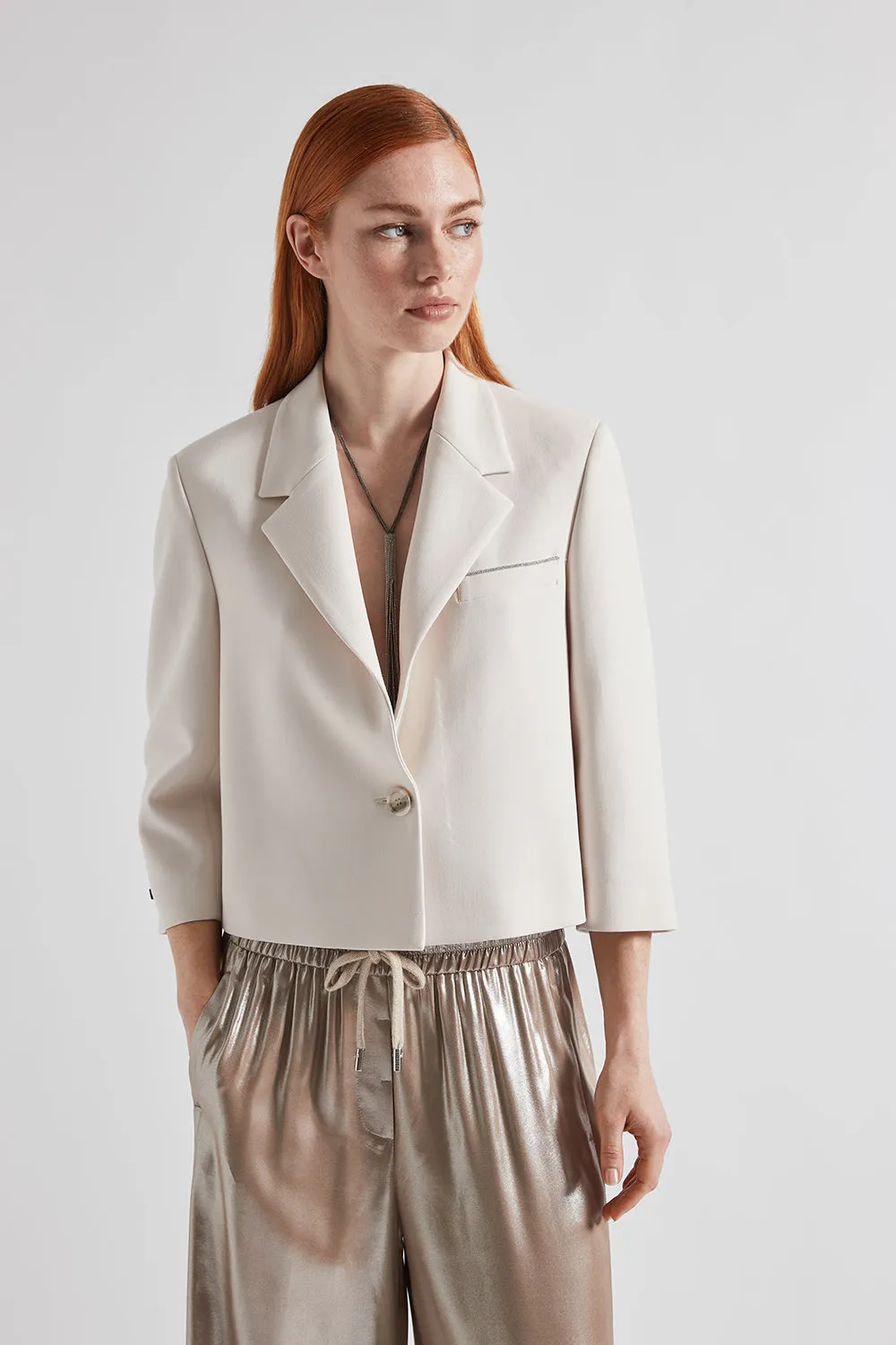 Single-breasted crop blazer in a viscose-cotton blend fabric