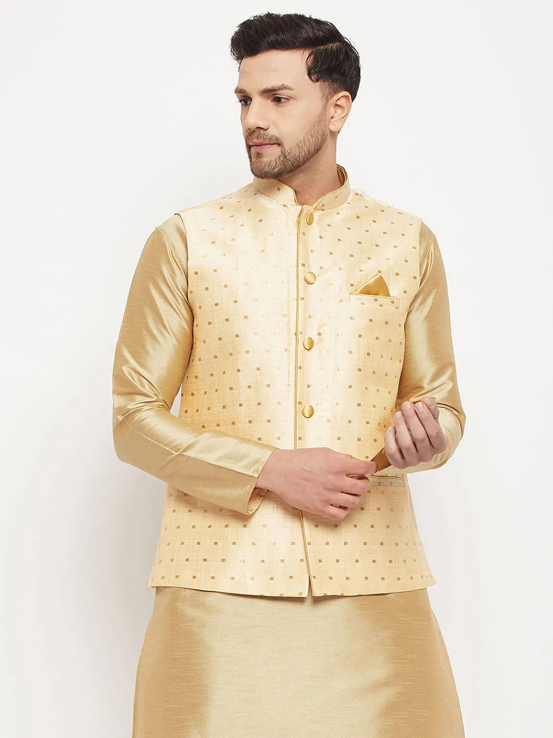 VM By VASTRAMAY Men's Gold Zari Weaved Jacket