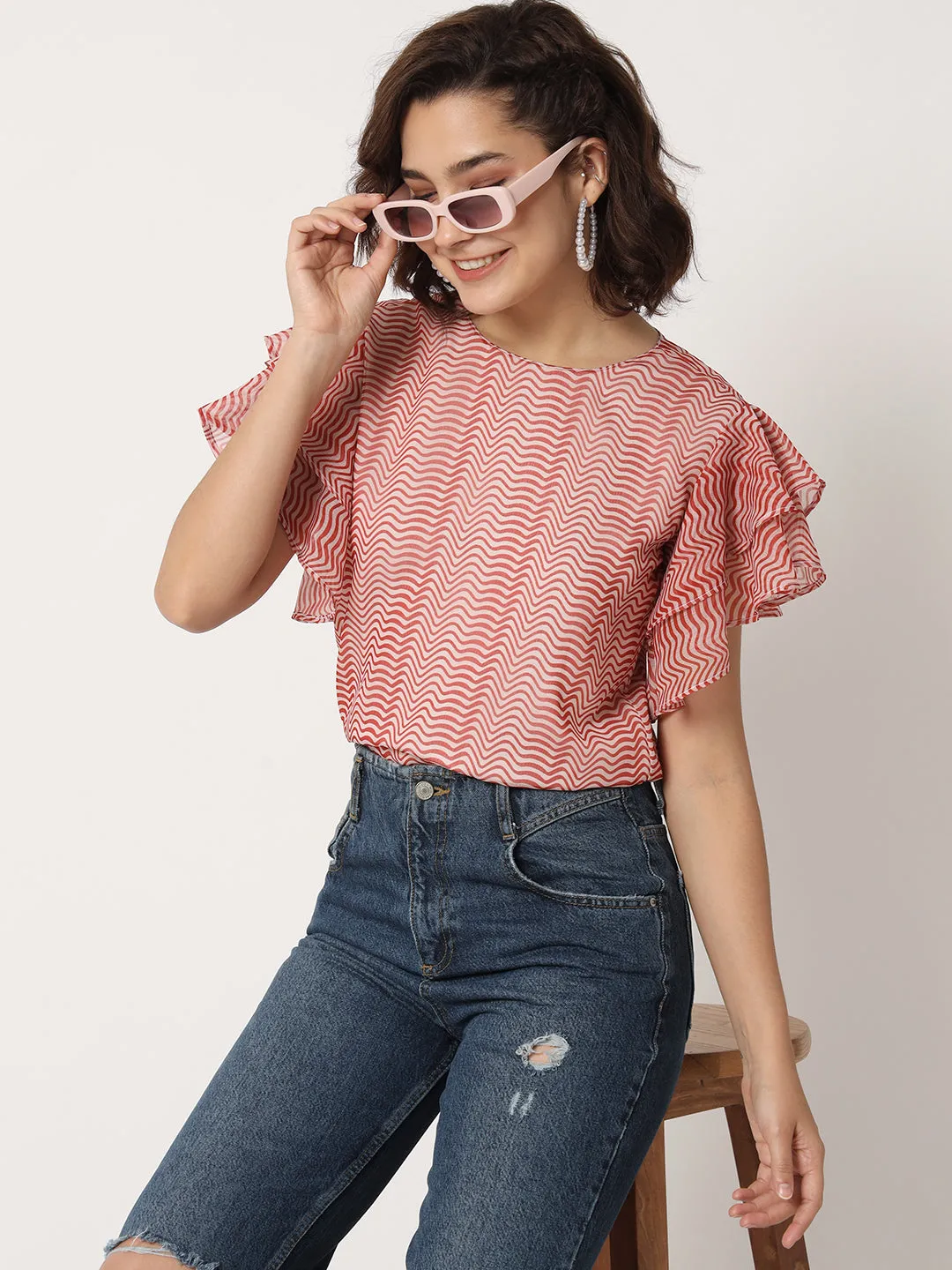 Women's Zig-Zag Printed Flutter Sleeve Top